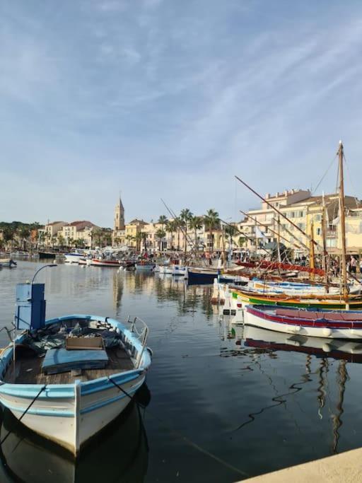 Emplacement Ideal, Vue Mer, Parking Offert Sanary-sur-Mer Extérieur photo
