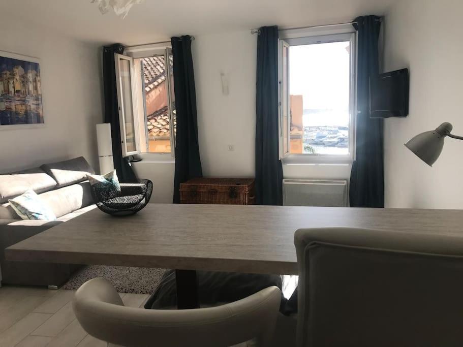 Emplacement Ideal, Vue Mer, Parking Offert Sanary-sur-Mer Extérieur photo